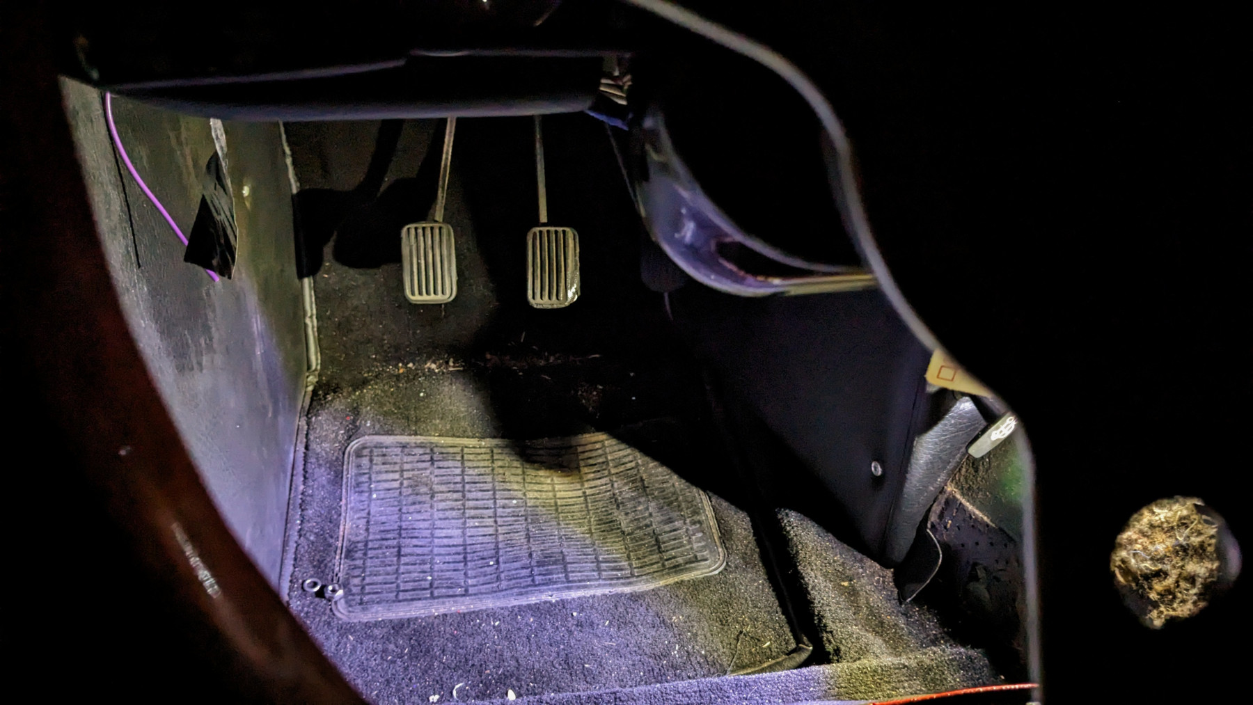 Midget Footwell Light.jpg