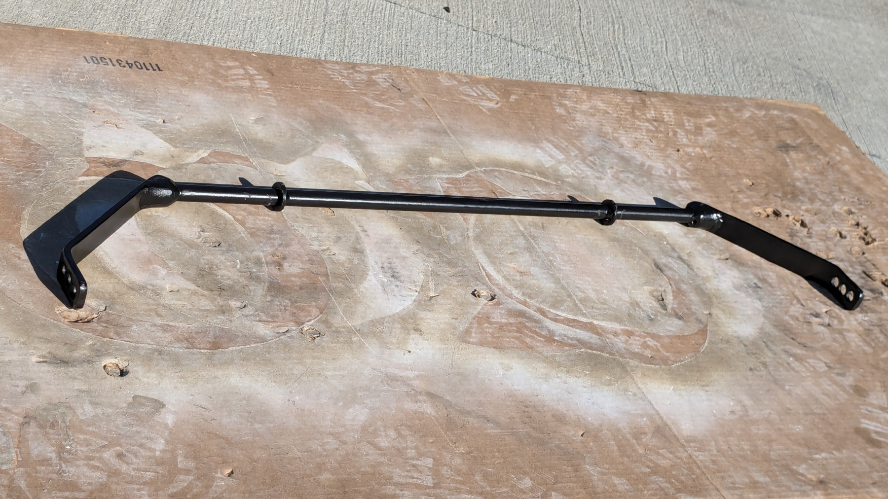 Midget Swaybar Painted.jpg