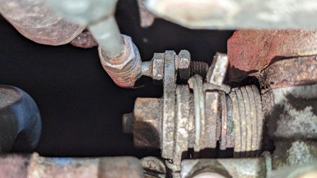 Midget Original Throttle Shaft.jpg