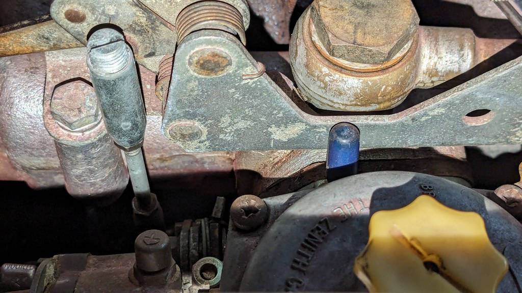 Midget Original Throttle Linkage.jpg